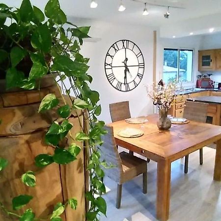 Maison De Charme แคสตรีส์ ภายนอก รูปภาพ