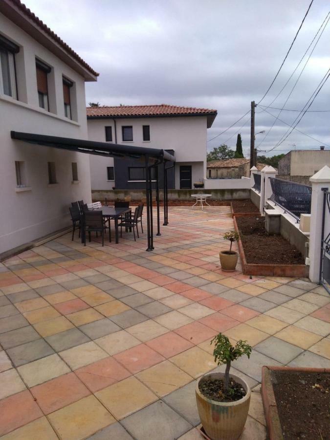 Maison De Charme แคสตรีส์ ภายนอก รูปภาพ