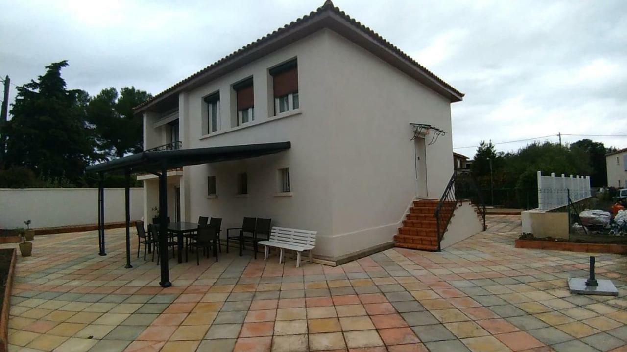 Maison De Charme แคสตรีส์ ภายนอก รูปภาพ