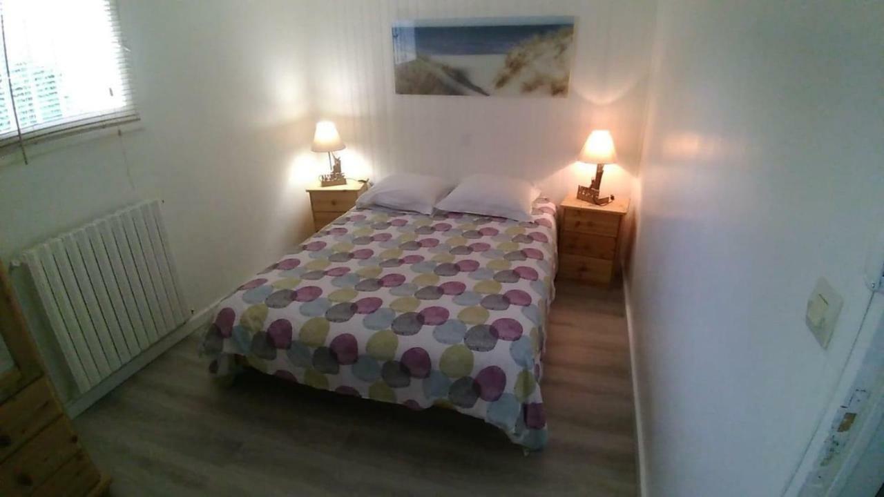 Maison De Charme แคสตรีส์ ภายนอก รูปภาพ